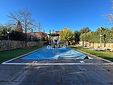 Imagen 1 Venta de casa con piscina en Rivas-VaciaMadrid